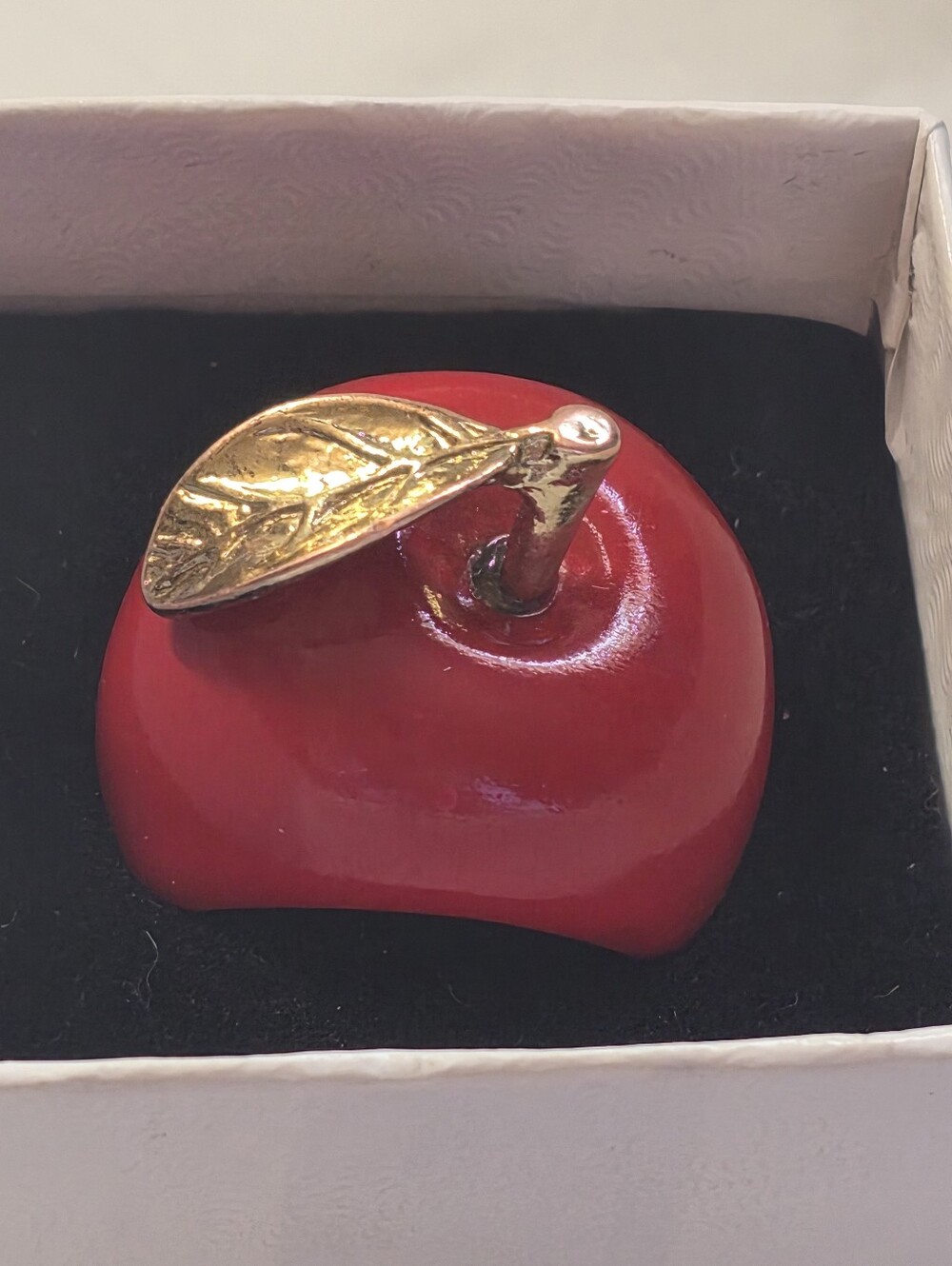 Gold Leaf Accent Red Apple Ring